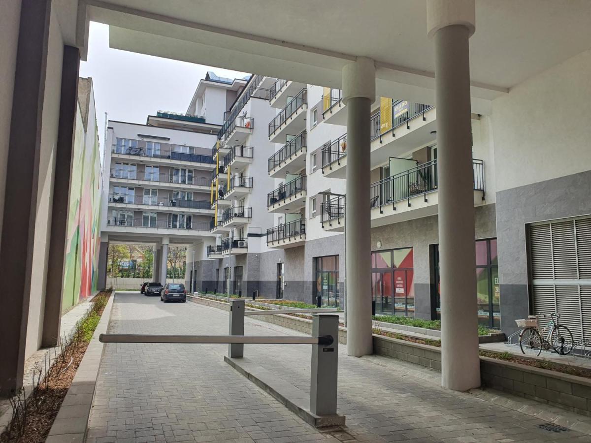 Park West Apartment - Free Parking Будапеща Екстериор снимка
