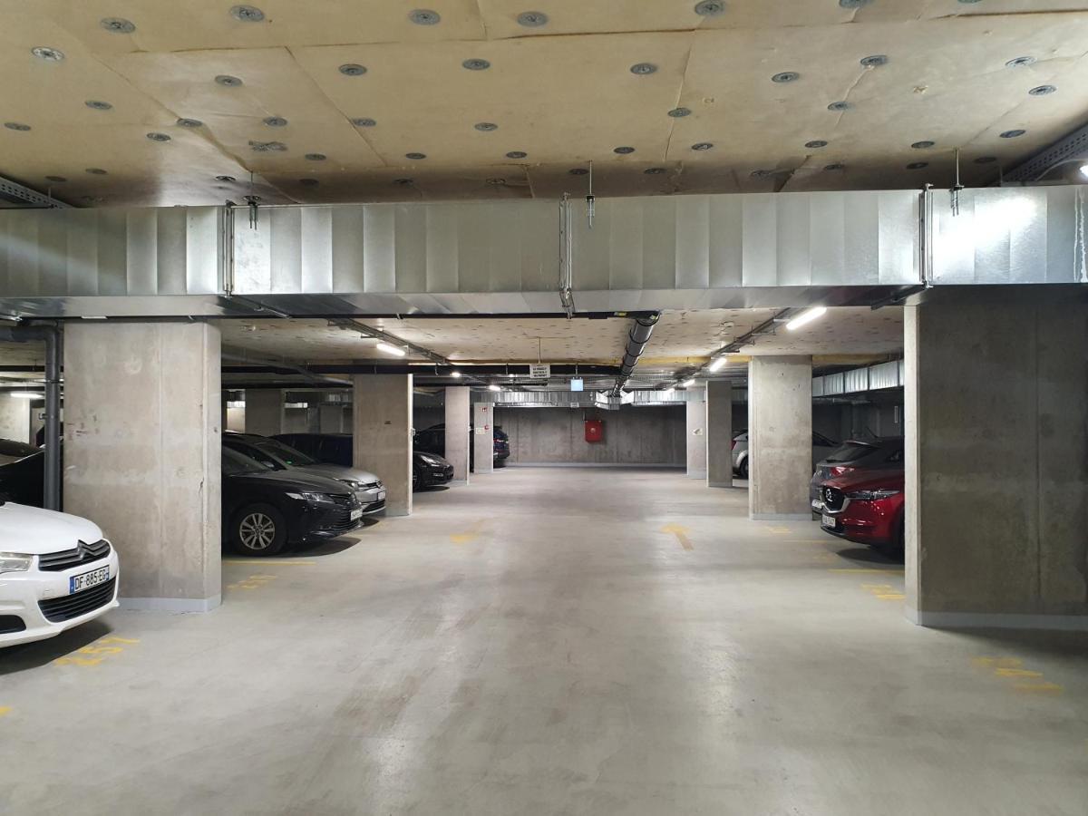 Park West Apartment - Free Parking Будапеща Екстериор снимка