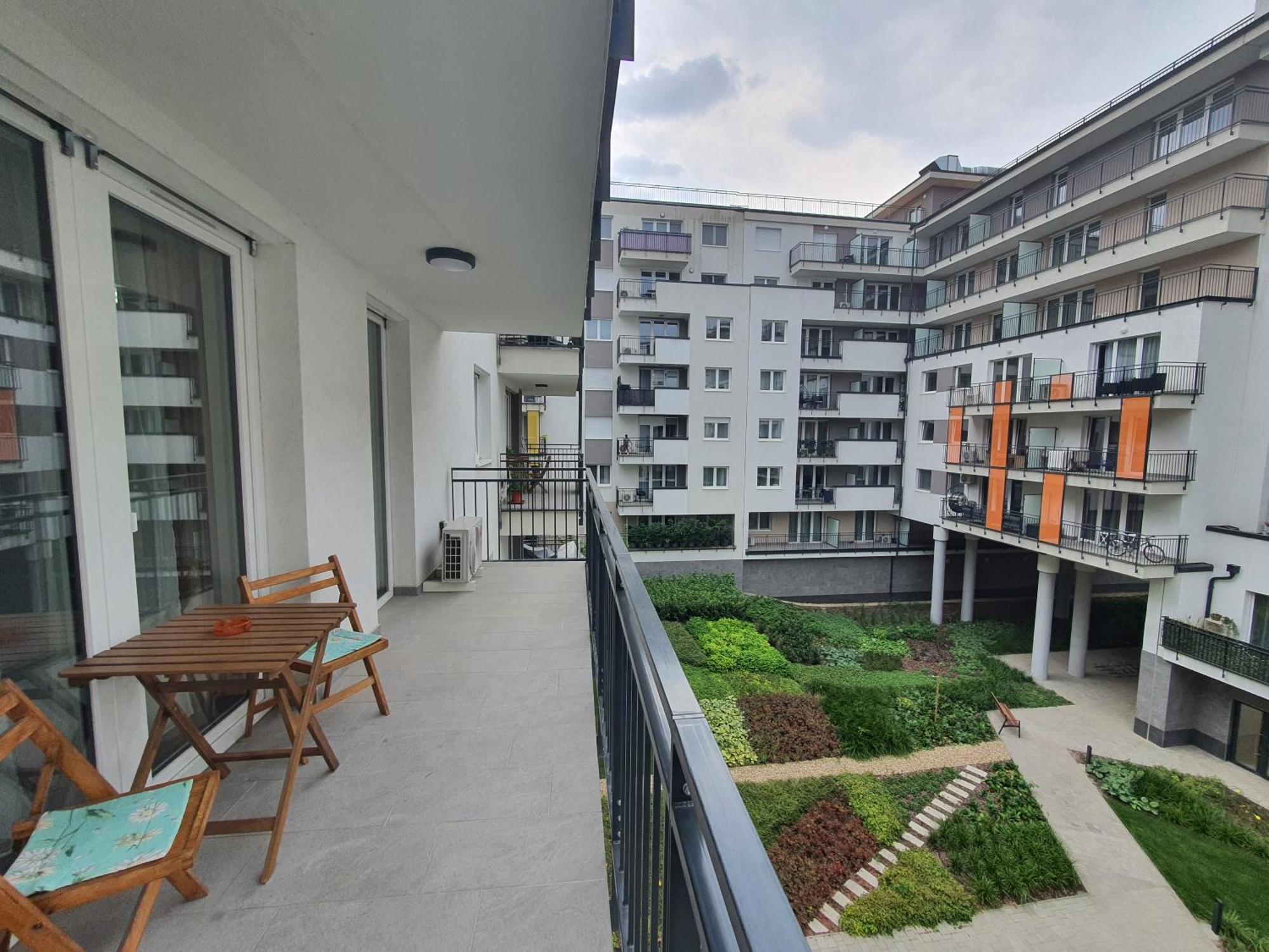 Park West Apartment - Free Parking Будапеща Екстериор снимка